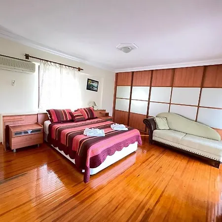 Serene With Pool And Peaceful Garden In Dalyan, 빌라 무글라