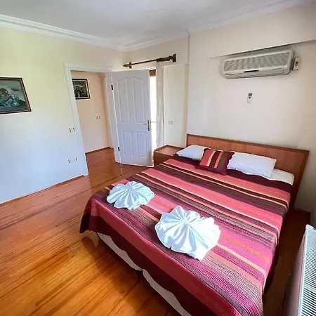 Serene With Pool And Peaceful Garden In Dalyan,